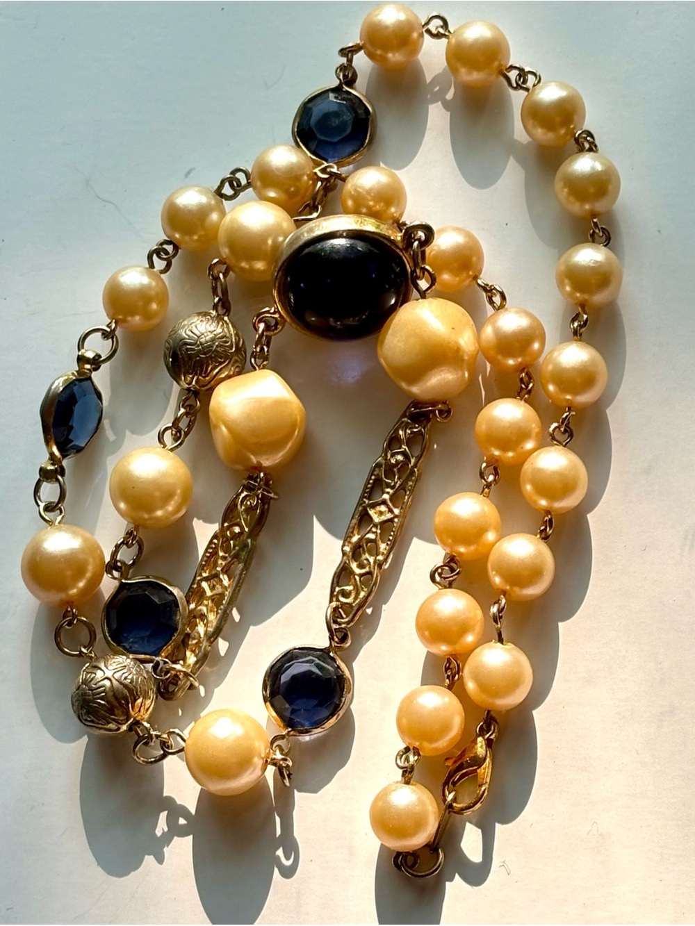 Vintage Korea Faux Pearl Cobalt Blue Glass Filigree Station Necklace 22.5"
